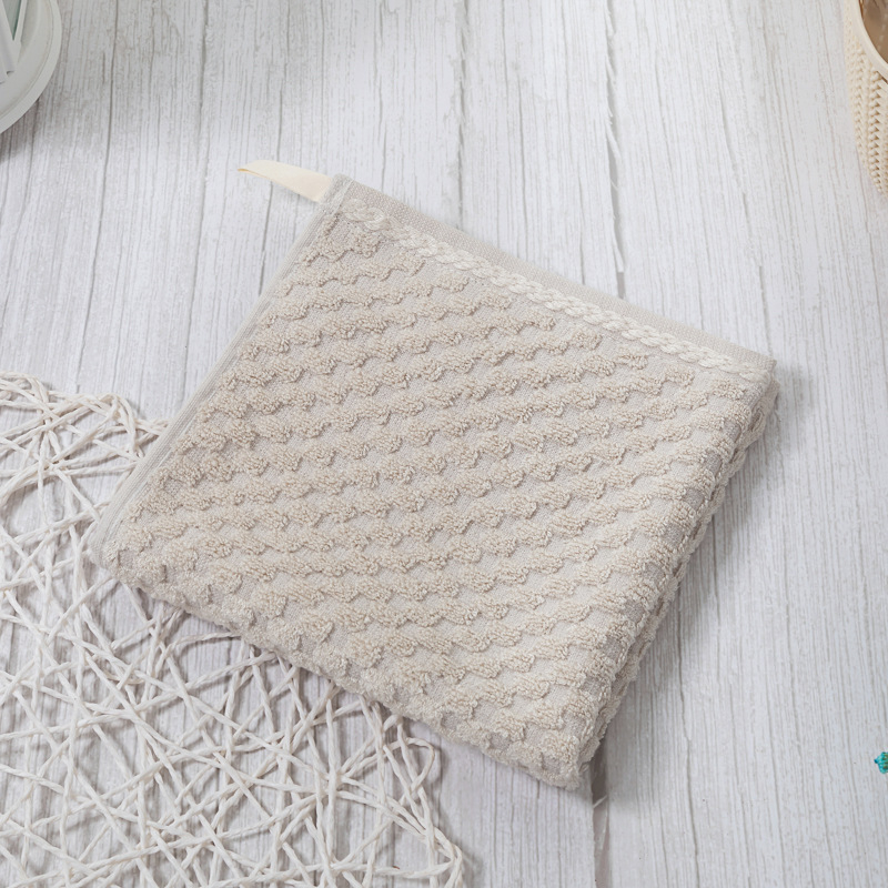 Prosop pătrat din fibră de bambus, fir 32, țesătură Jacquard, 60 g, absorbție de apă 0–5 s