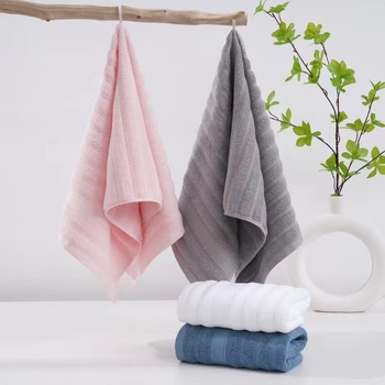 Set ručnika za kupanje od pamuka, 32S, jednostavna tkanina, 100–120 g/m²
