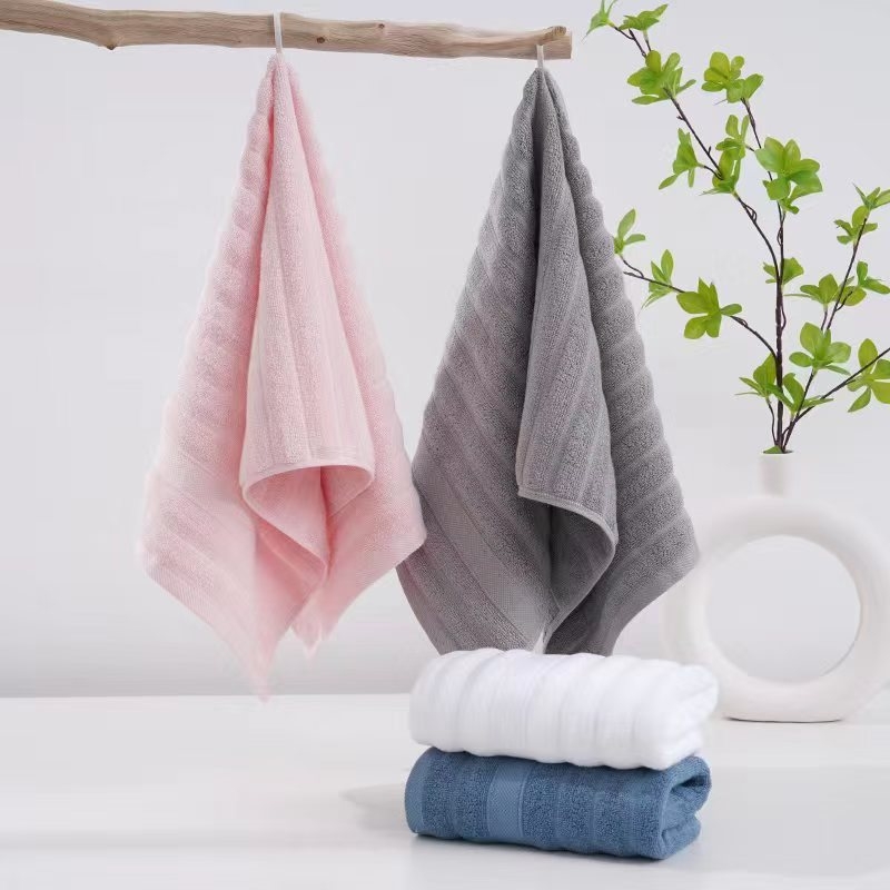 Set ručnika za kupanje od pamuka, 32S, jednostavna tkanina, 100–120 g/m²