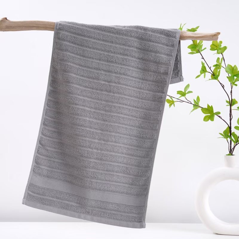 Set ručnika za kupanje od pamuka, 32S, jednostavna tkanina, 100–120 g/m²