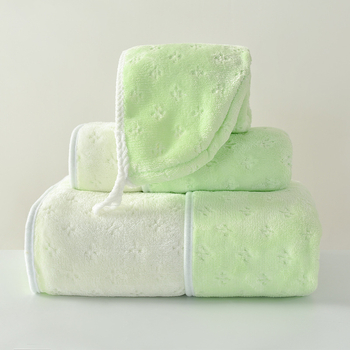 Trojedini set ručnika za kupanje od koralnog flekse, tri komada, s kapom za tuš, 150d, ukupna težina 500 g+, šavovi