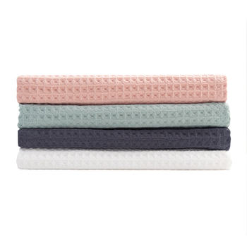 Set ručnika za kupanje od 100% pamuka, dvostruko slojena waffles uzorak medne saće, tri komada: kvadratni ručnik 34x35 cm, ručnik 35x75 cm, ručnik za kupanje 140x70 cm; upija i nježan prema koži.