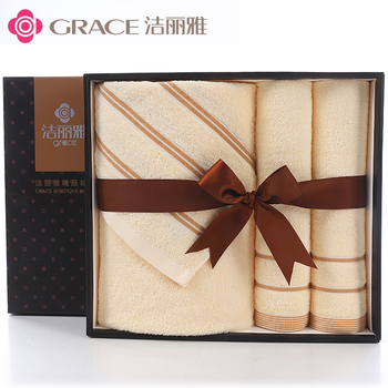 Jielia 3 részes törölköző ajándékdoboz • 100% pamut • 500 g • hímzett logó