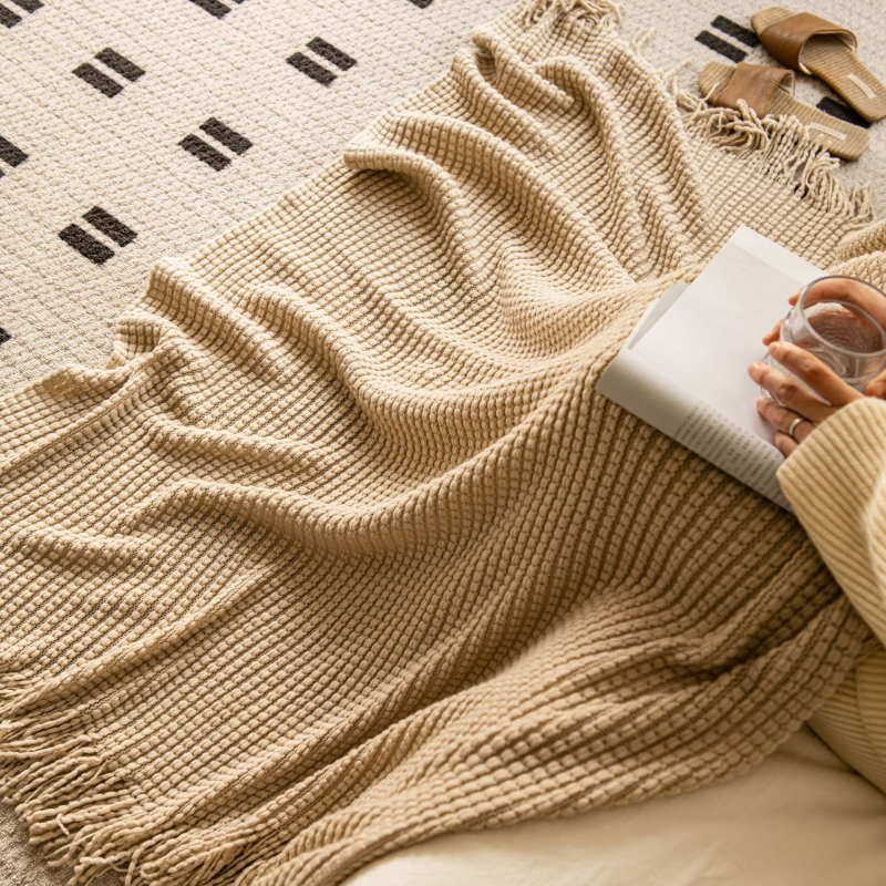 Плетено одеяло с ресни, акрил, 500–799 г, INS стил, декоративно за диван