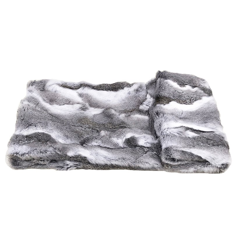 Nordijska deka od umjetnog krzna s prugama, materijal akril, debljina 2 mm
