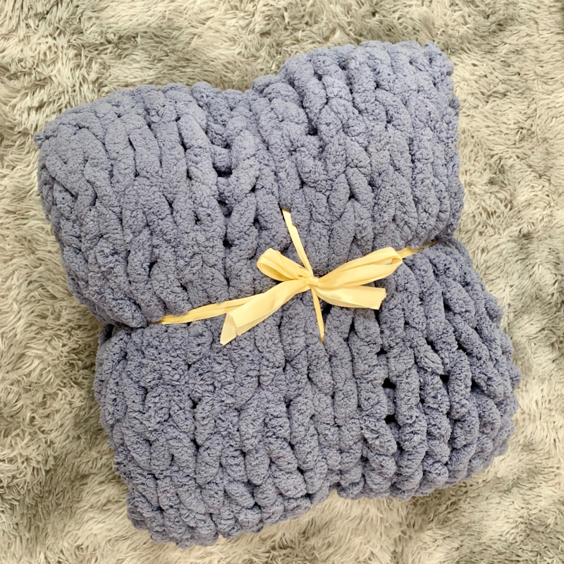 Χοντρή πλεκτή κουβέρτα - γεωμετρικό σχέδιο, πολυεστέρας, 1000–1499 g, Xiangtai