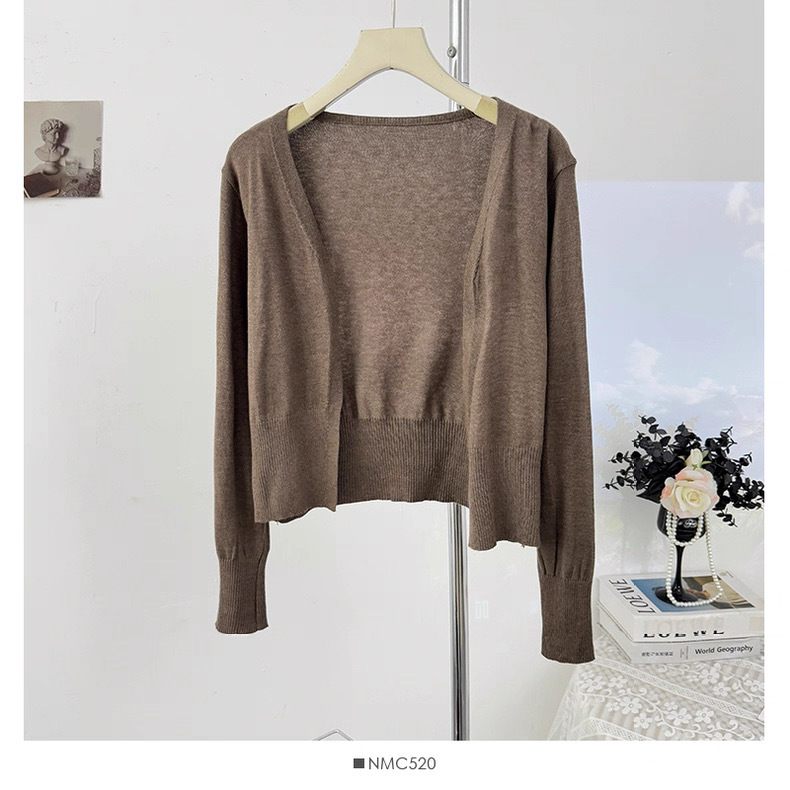 Ženski kardigan od Core Yarn vlakana, poliester, slobodan kroj, dugi rukavi, bez ovratnika, kratka duljina 40-50 cm, stil kardigana, minimalistički dizajn, japansko-korejski casual stil, zima 2025