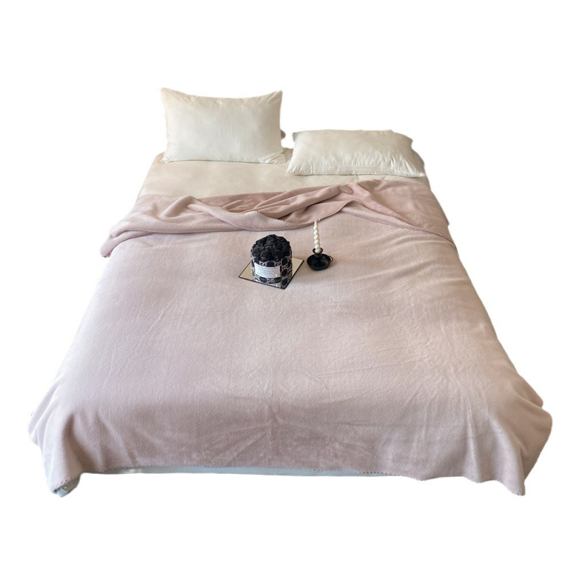 Deka od mink velura | 500–800 g | Četiri sezone | Moderni minimalistički stil