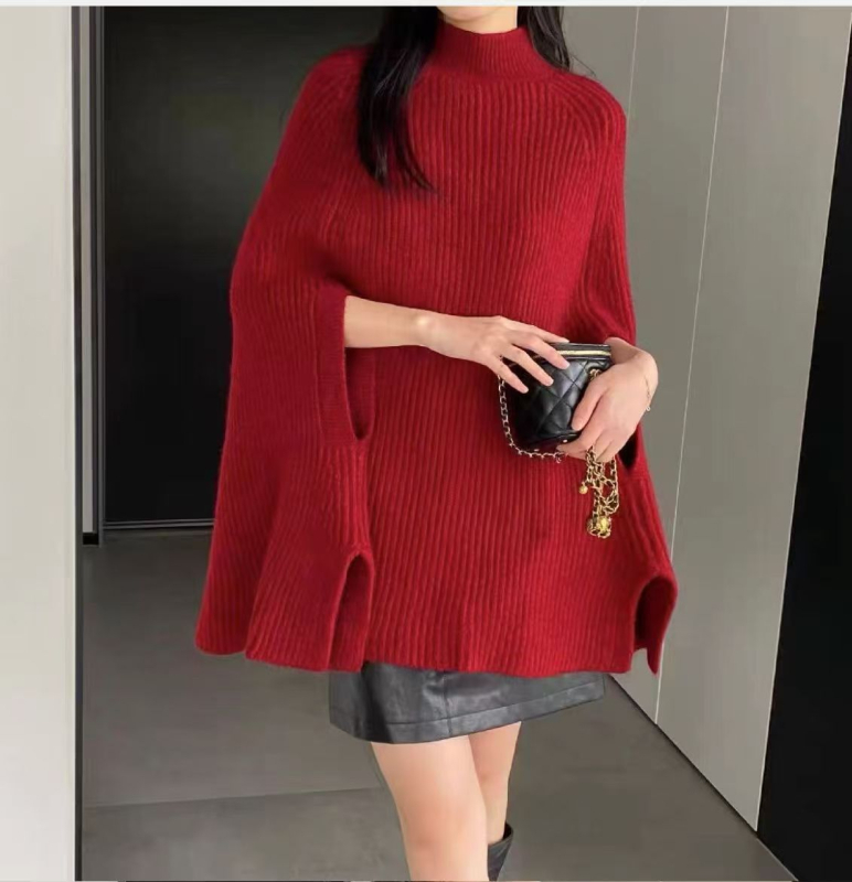 Кашмир пуловер с бат ръкав и пелерина — за жени