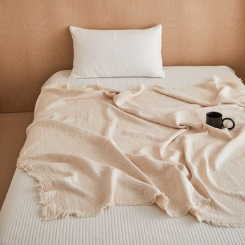 Pamučni prekrivač s dvostrukim slojem i izvezenim resicama, euro-američki stil