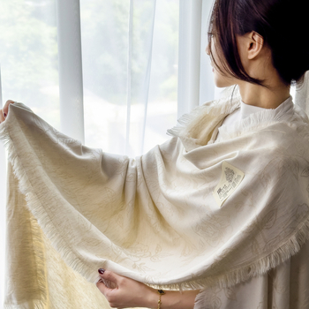 Lanena Jacquard deka s resicama, cvjetni uzorak, proljeće i jesen