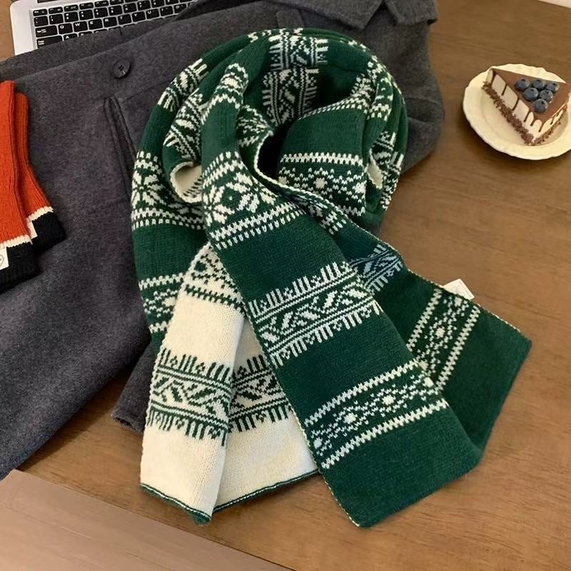 Плетен шал с жакардова шарка, имитационен кашмир, акрил и полиестер, топло за зимата, стил: универсален и минималистичен