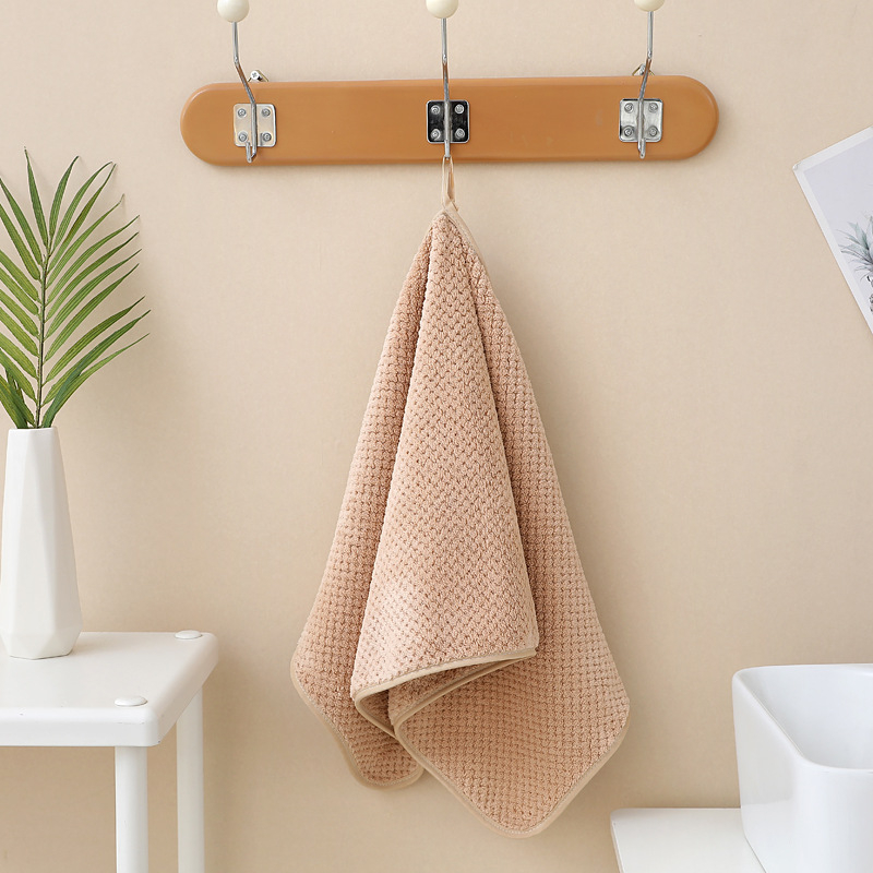Ručnik od Coral Fleece, visoka gustoća vlakana, šivani rub, upijajući ručnik za sušenje kose