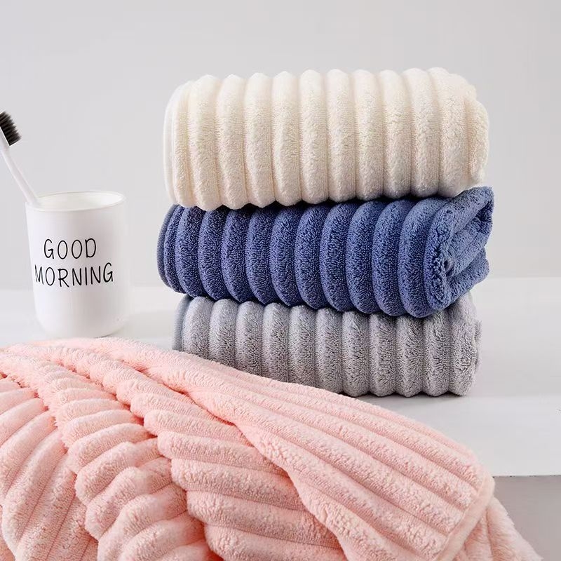 Ručni za sušenje kose od koralnog flisa, 100D pređa, šavovi uz rub, težina 50-80 g, mogućnost prilagodbe