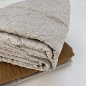 Linane tekk bambuskiu täidisega, kahekülgne ja pestav, kevade ja sügise jaoks, kaal 2–2,5 kg