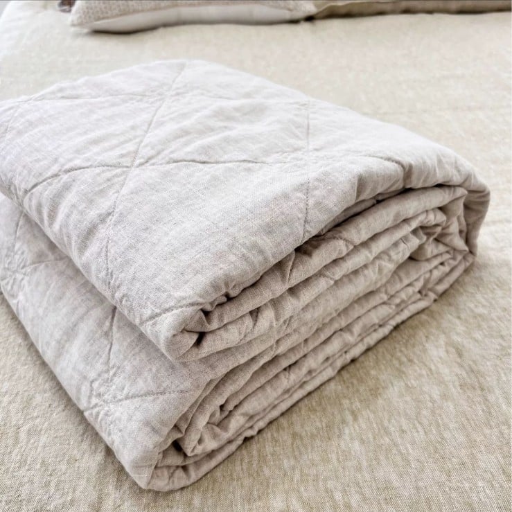 Linane tekk bambuskiu täidisega, kahekülgne ja pestav, kevade ja sügise jaoks, kaal 2–2,5 kg