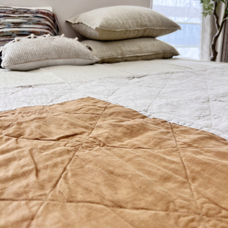 Linane tekk bambuskiu täidisega, kahekülgne ja pestav, kevade ja sügise jaoks, kaal 2–2,5 kg