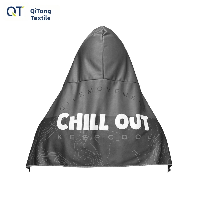 Prosop cu glugă din microfibră pentru sport – 160 g/m², absorbție 16–20 s, imprimare logo disponibil