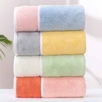 Koralni fleece ručnik za lice, 150D, obrubljen na rubu, 120–140 g