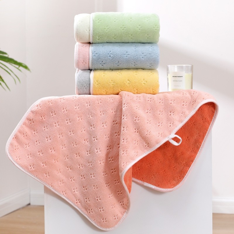 Koralni fleece ručnik za lice, 150D, obrubljen na rubu, 120–140 g