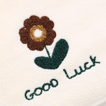 Ručnik za lice s izvezenim rubom i motivom sretnog cvijeta, koralni flis, 100d vlakno, 200 g ili više, proizvodni proces: vez, obrub, izrezani velur