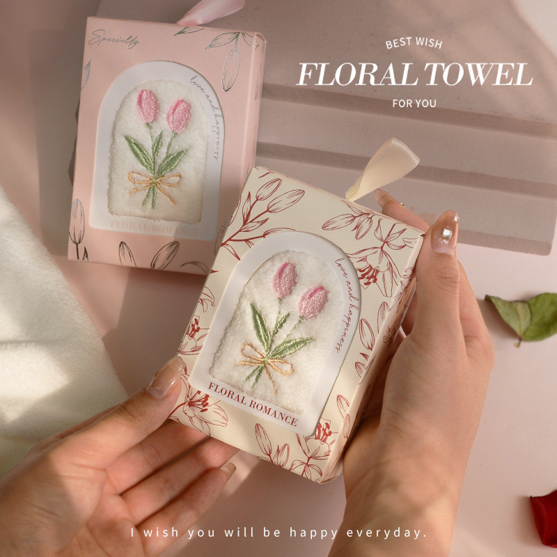 Tulipāna izšūta sejas dvielis kāzu dāvanā kastē, mikrošķiedra