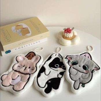 Ručnik za ruke - Koralni velur, zgušnjeni i super upijajući; vez, 150D niti, prilagodljivo