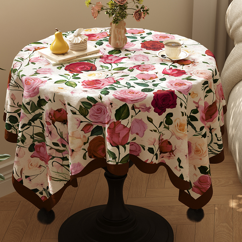 Kör alakú asztalterítő virágos mintával, vízálló PVC anyagból, középkori stílus