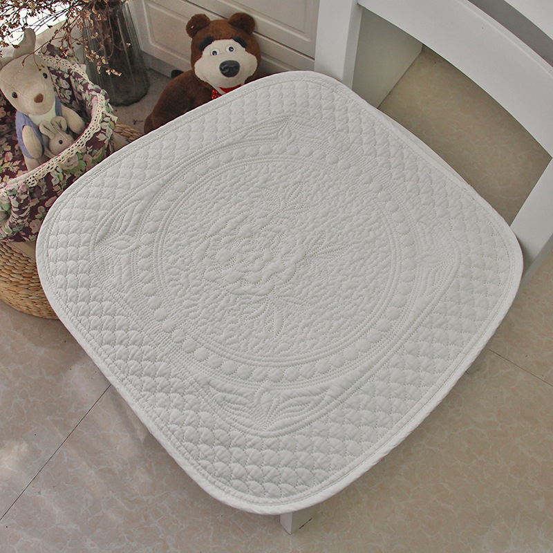 Tooli padi puhtast puuvillast, polüestri kiud, kaasaegne minimalistlik stiil, talvine 2025 väljaanne