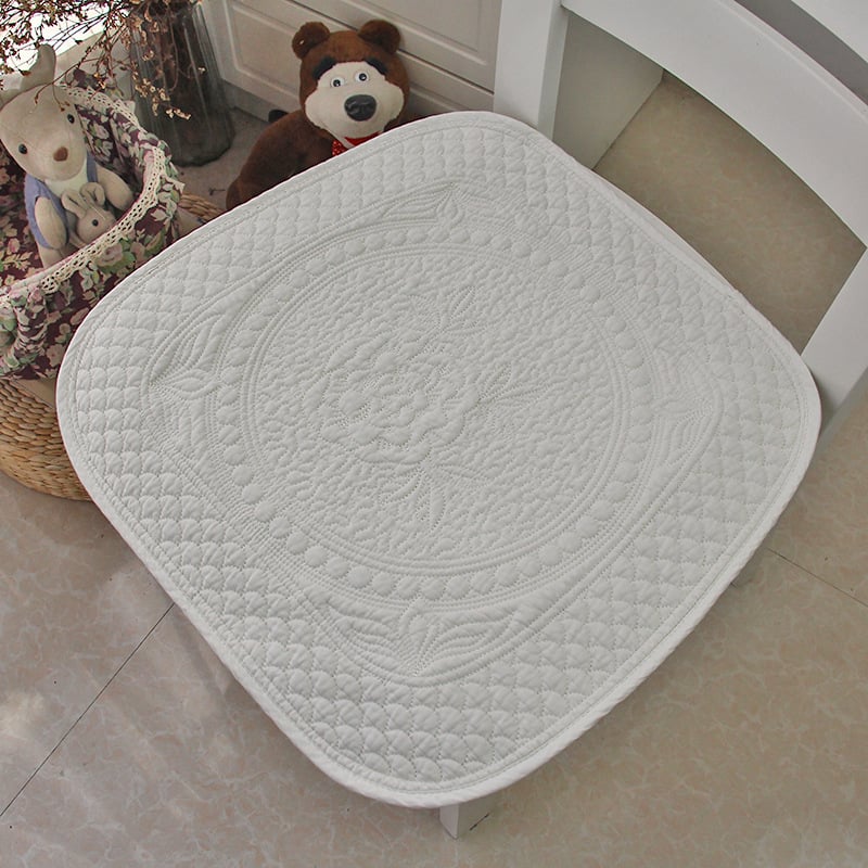 Tooli padi puhtast puuvillast, polüestri kiud, kaasaegne minimalistlik stiil, talvine 2025 väljaanne