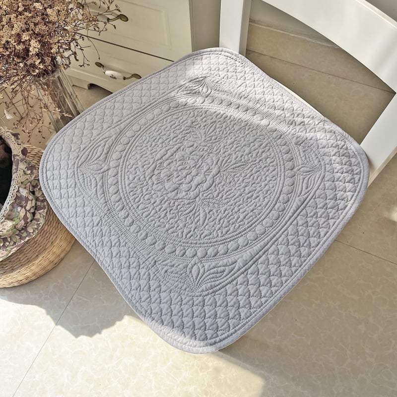 Tooli padi puhtast puuvillast, polüestri kiud, kaasaegne minimalistlik stiil, talvine 2025 väljaanne