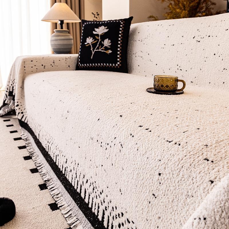 Plišani navlaka za kauč – protuklizna, zaštita od ogrebotina mačaka, potpuno pokrivena, jednostavan stil, bez zatvarača