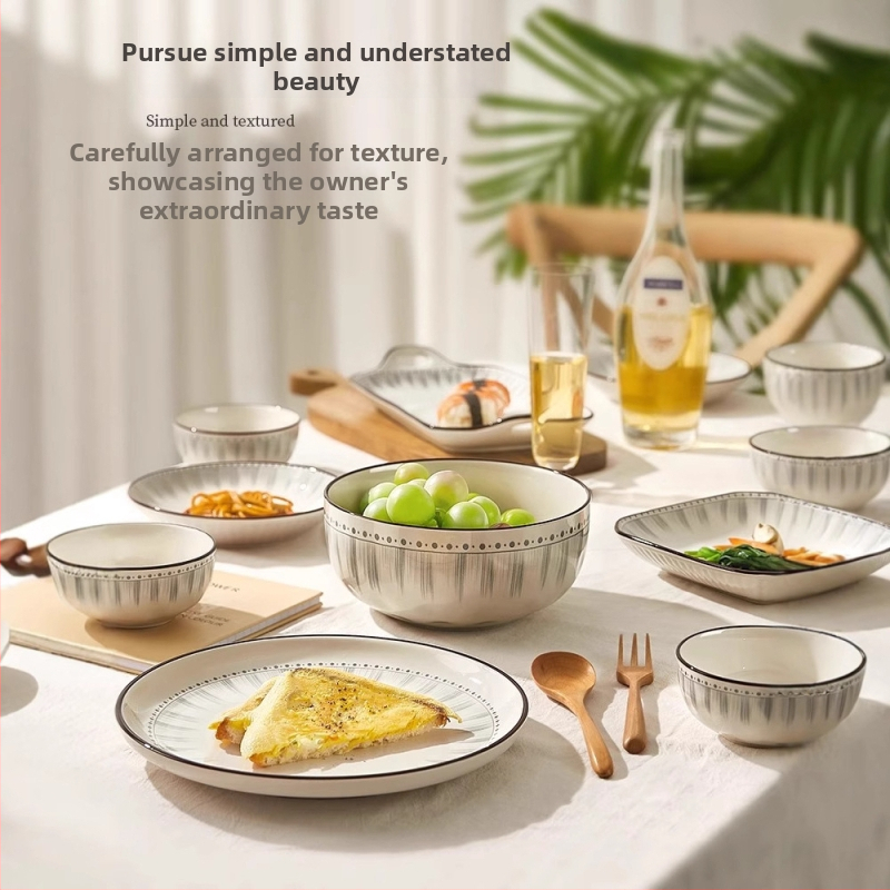 Κεραμικό σετ καθημερινής χρήσης, κυκλικά πιάτα με ρίγες, κατάλληλο για φούρνο μικροκυμάτων