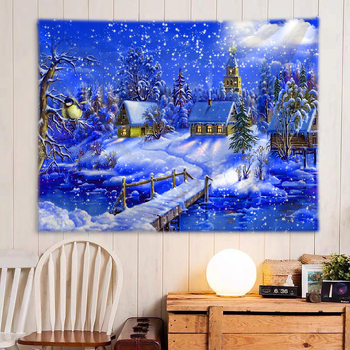 Гобелен: 100% полиестер; Машинно тъкане; Правоъгълен формат; Весела шарка; Възможност за персонализация