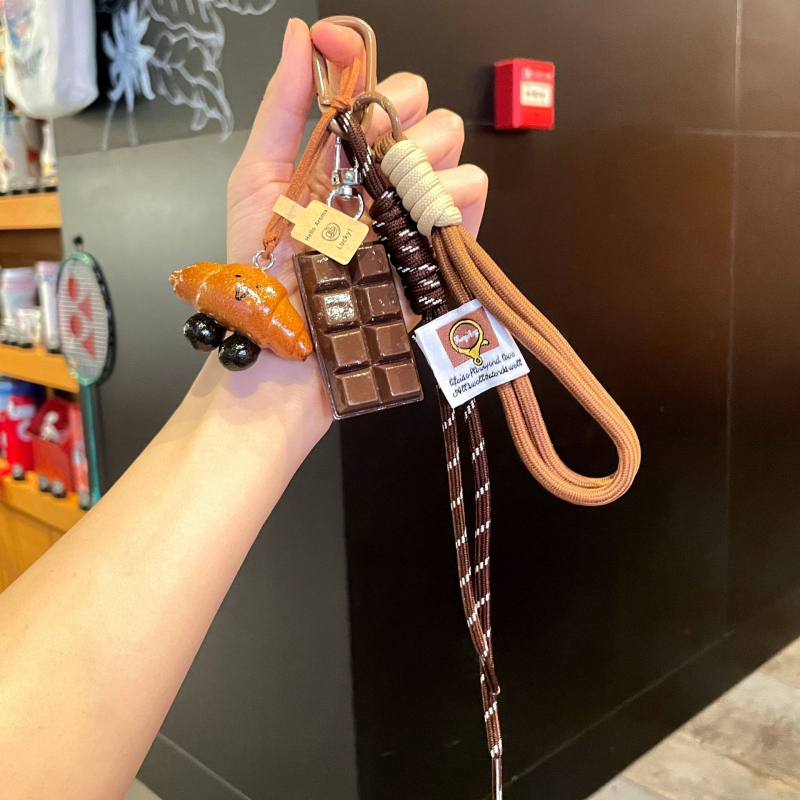 Maillard témájú kenyér kulcstartó, koreai stílus, anyag liszt, egyenként csomagolva