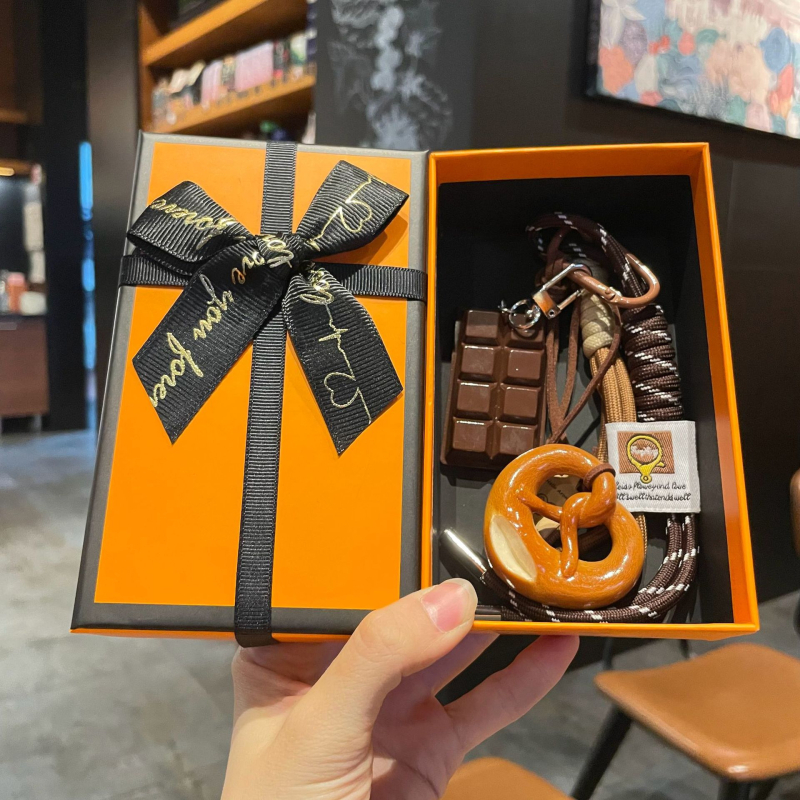 Maillard témájú kenyér kulcstartó, koreai stílus, anyag liszt, egyenként csomagolva