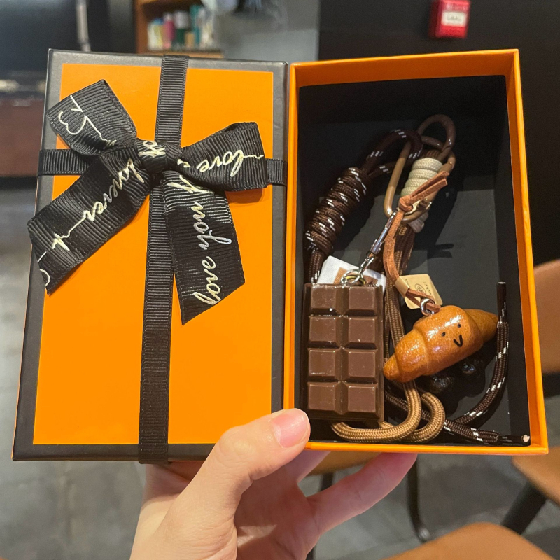 Maillard témájú kenyér kulcstartó, koreai stílus, anyag liszt, egyenként csomagolva