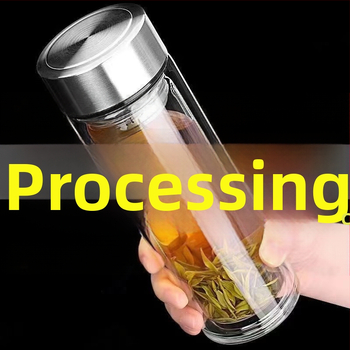 Stiklinė arbatos taurelė iš aukštos borosilikatinio stiklo, vieno sluoksnio, apvalios formos, vieno mygtuko atidarymo-ir-uždarymo mechanizmas, vieno tono raštas