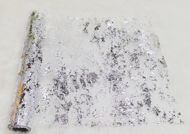 Λωρίδα τραπεζιού Nordic με πλέγμα και φύλλο χρυσού, 100% πολυεστέρας, μονόχρωμο μοτίβο