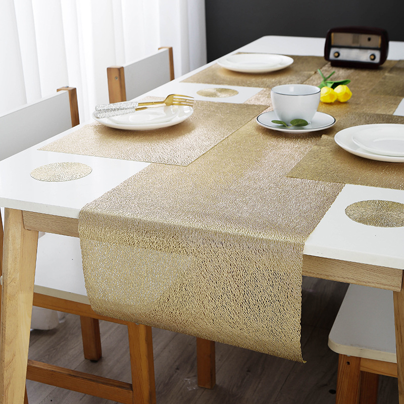 Σετ PVC θερμομονωτικών ράνερ τραπεζιού με μαξιλαράκια σερβιρίσματος – μοντέρνο μίνιμαλ σχέδιο; περιλαμβάνει ράνερ και μαξιλαράκια για πιάτα; υφασμάτινο πολυεστέρα 90%