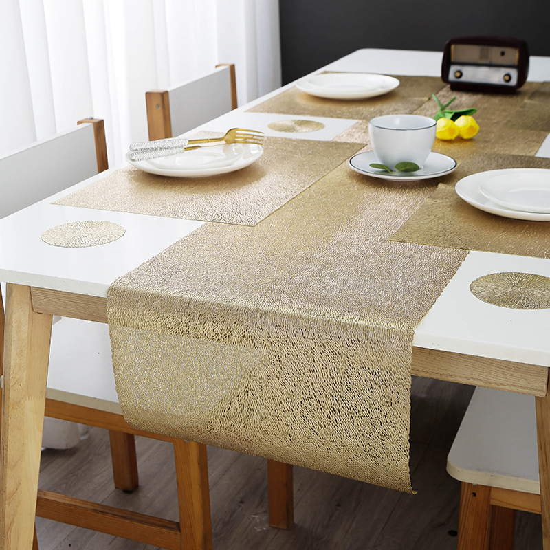 Σετ PVC θερμομονωτικών ράνερ τραπεζιού με μαξιλαράκια σερβιρίσματος – μοντέρνο μίνιμαλ σχέδιο; περιλαμβάνει ράνερ και μαξιλαράκια για πιάτα; υφασμάτινο πολυεστέρα 90%