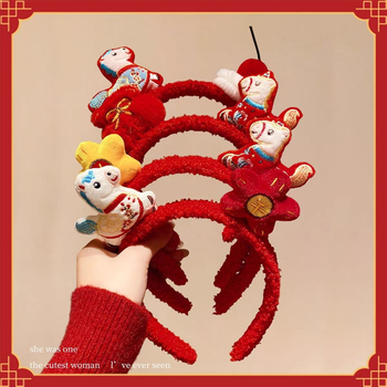 Лента за глава Зодия Кон - плюшена, ръчна изработка, карикатурен стил, унисекс, зима 2025