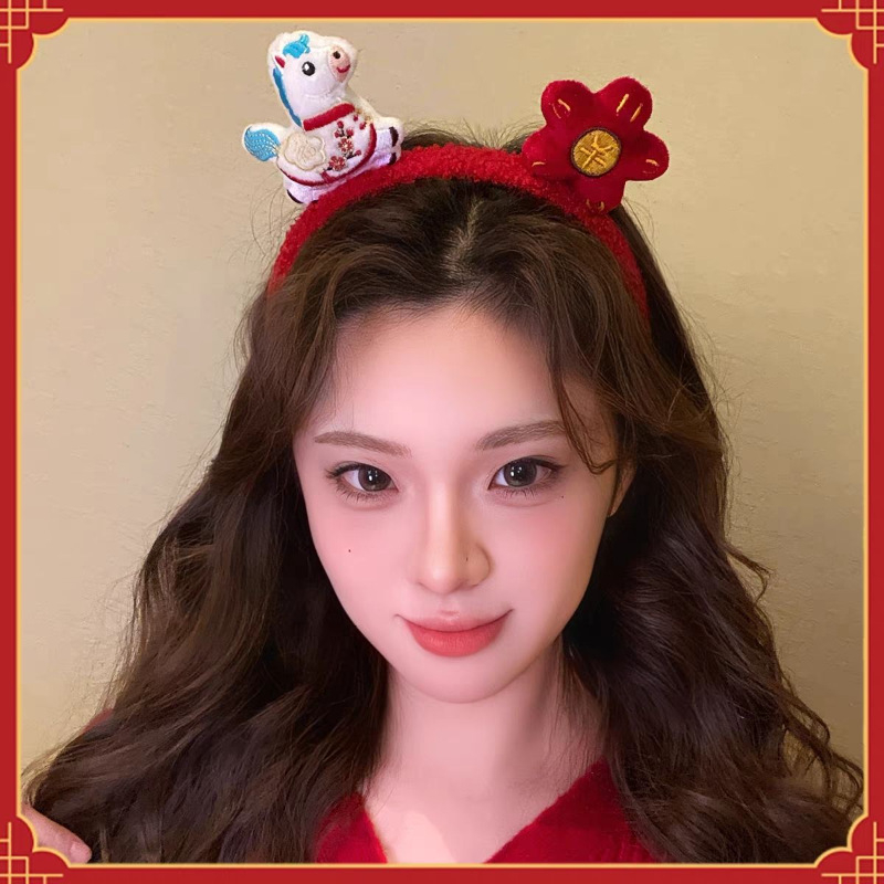 Лента за глава Зодия Кон - плюшена, ръчна изработка, карикатурен стил, унисекс, зима 2025