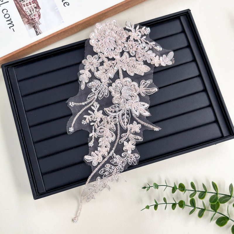 Полиестерна дантелена тъкан със Sequins бродерия и мъниста във формата на сливово цвете за сватбена рокля и cheongsam