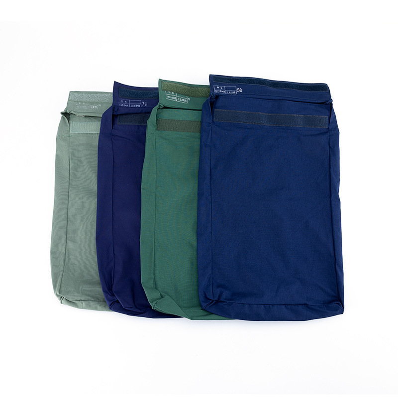 Jastučnica za studentski dom, vojnozelena i maslinasto zelena, standardna veličina, jednostruka jastučnica, boje: tamno plava i plamenoplava.