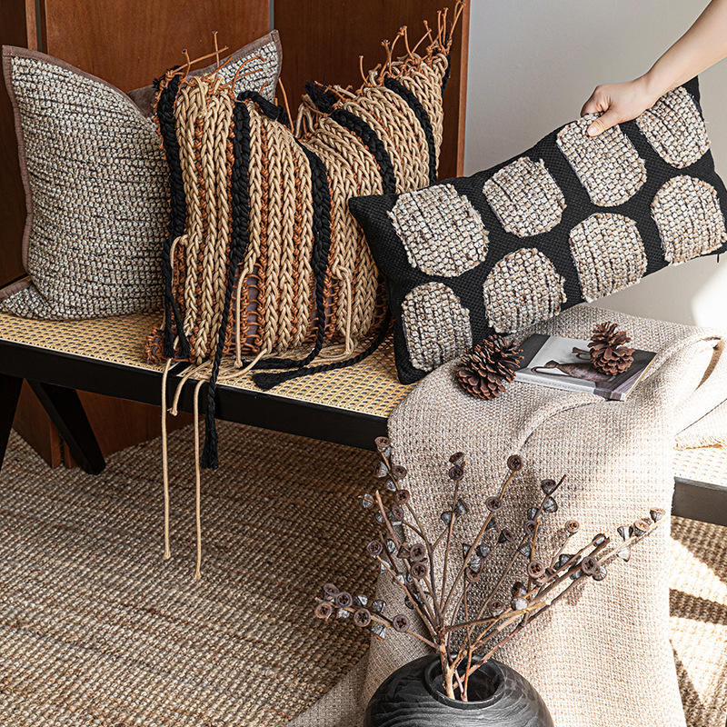 Μαξιλάρι με κάλυμμα πολυεστέρα, χειροποίητο πλέξιμο με σχοινί, μονόχρωμο σχέδιο, στυλ Βάμπι-σαμπι, γέμισμα από φτερά