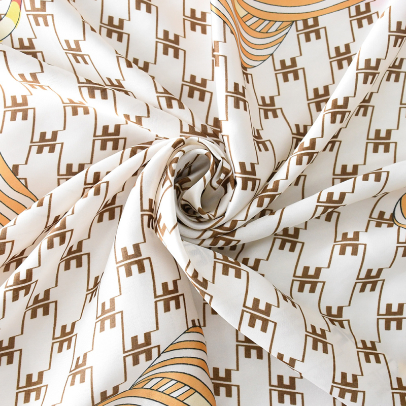 Šal od imitacije svile, kvadratnog oblika, twill tkanina, retro stil književno-umjetnički, otisak