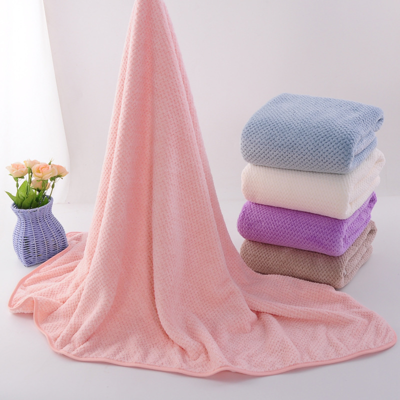 Kupaći ručnik od Coral Fleece, 80% poliester, 150D, 300–400 g, obšiven rub