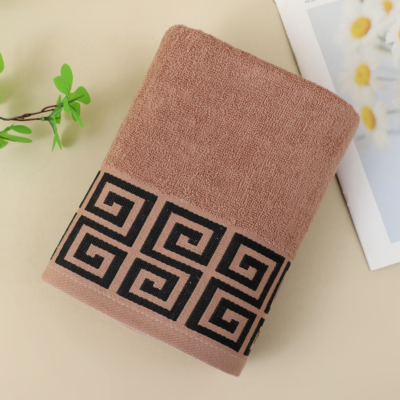 Pamukani kupaći ručnik, debeli veliki ručnik za dom i plažu, 300–400 g, pređa 32S/14S, tkanje: jacquard i običan platno; završna obrada: šav