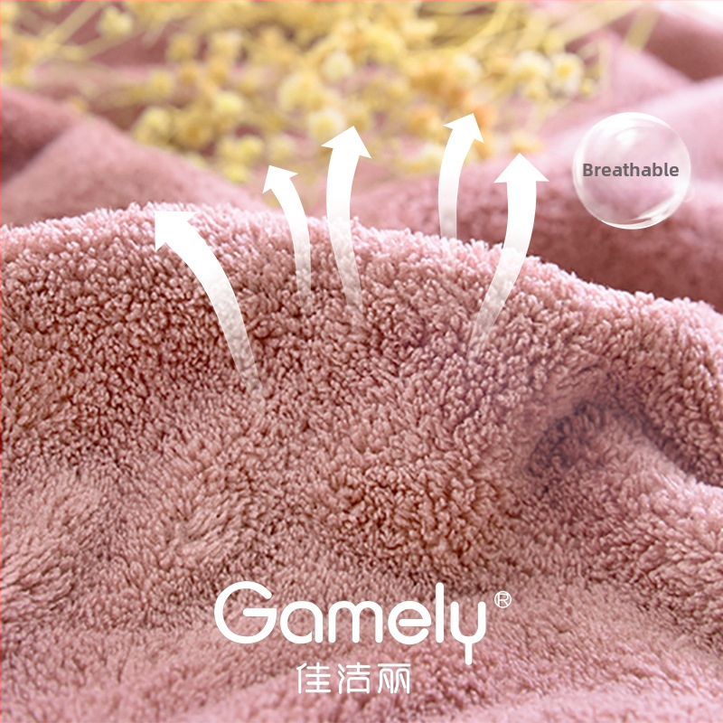 Naistele korallveluurist hommikumantel, polüester, 400 g, talvine mudel